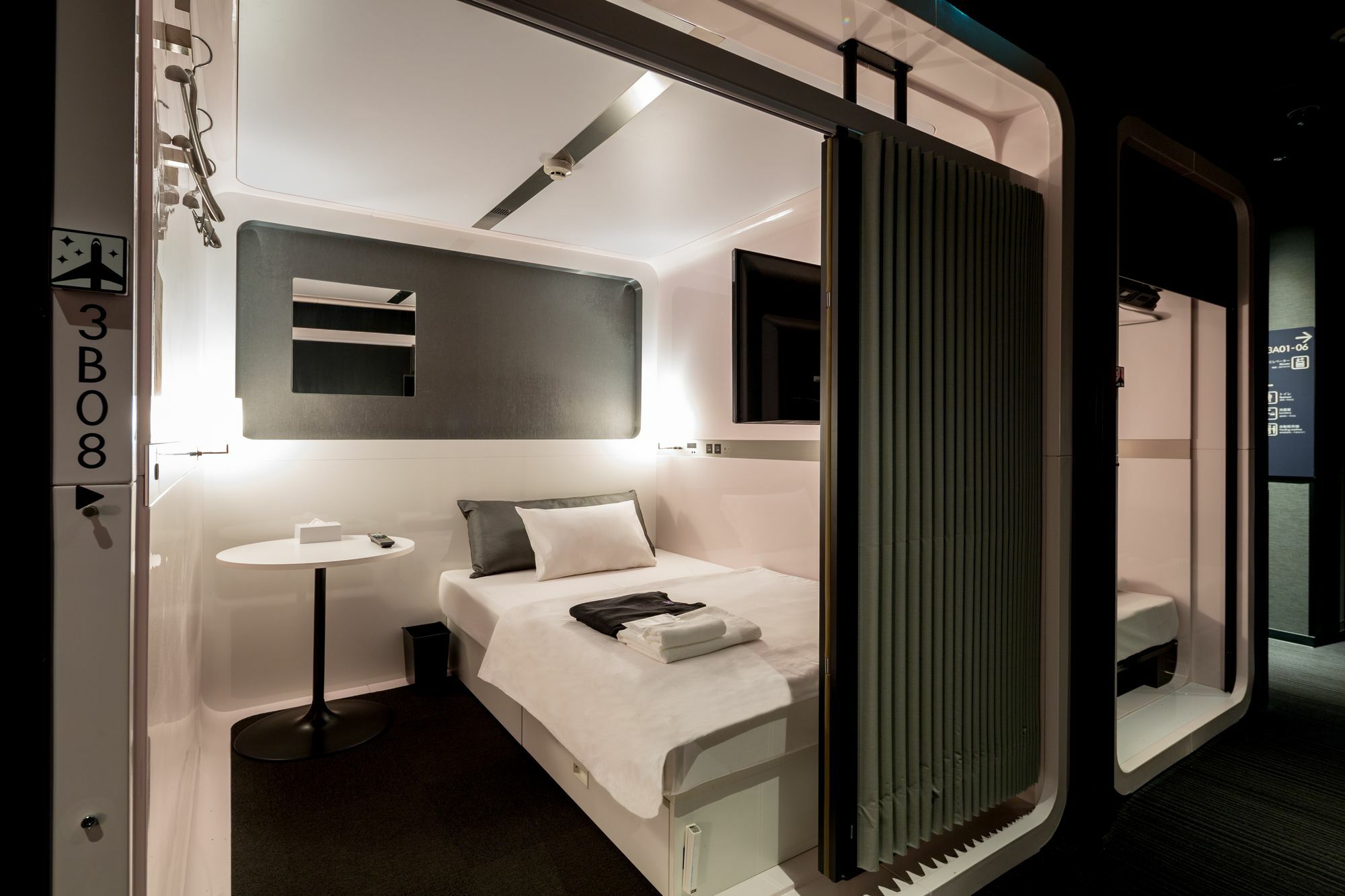 First Akasaka Hotel a capsule Tokyo